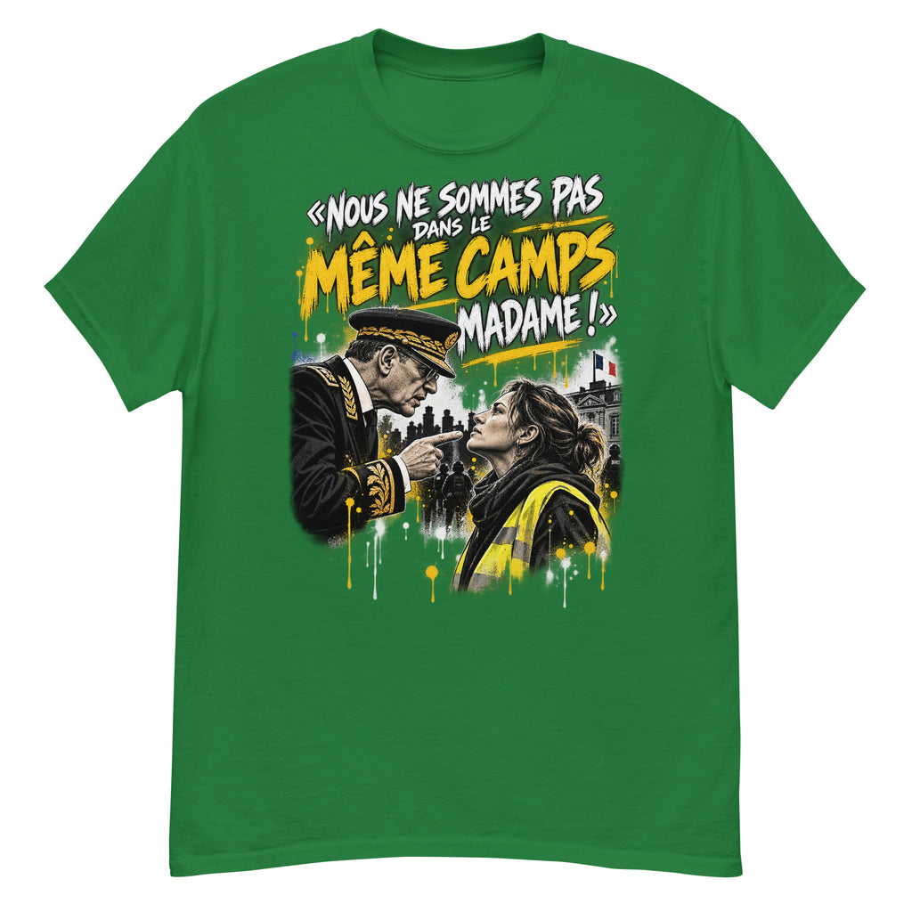 T-shirt Gilets Jaunes Pas du Même Camp Madame vert gazon, visuel de face — Le Grand Merdier